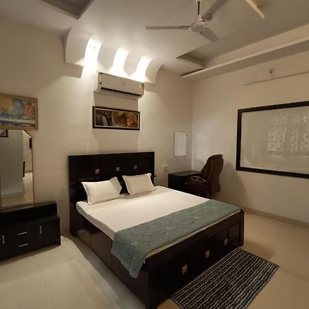Leela Homestay Jabalpur - Lily - 2 Bhk Luxury Appartment Экстерьер фото