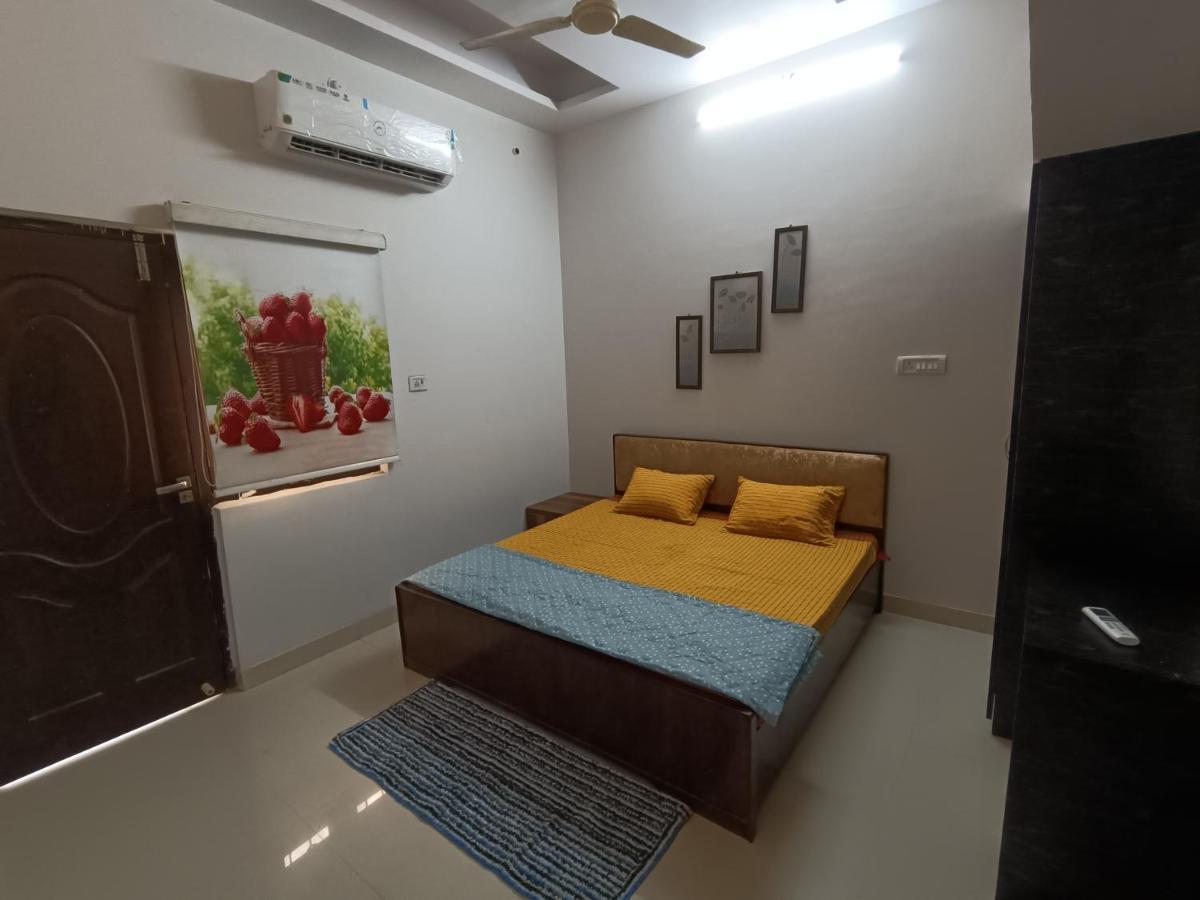 Leela Homestay Jabalpur - Lily - 2 Bhk Luxury Appartment Экстерьер фото