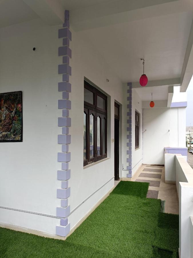 Leela Homestay Jabalpur - Lily - 2 Bhk Luxury Appartment Экстерьер фото