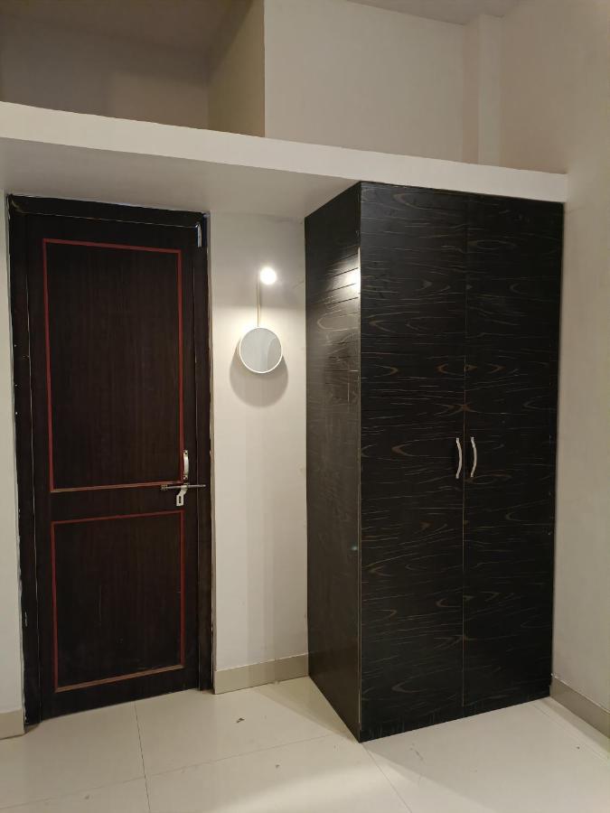 Leela Homestay Jabalpur - Lily - 2 Bhk Luxury Appartment Экстерьер фото