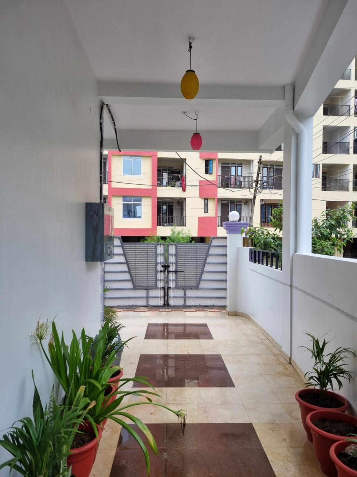 Leela Homestay Jabalpur - Lily - 2 Bhk Luxury Appartment Экстерьер фото