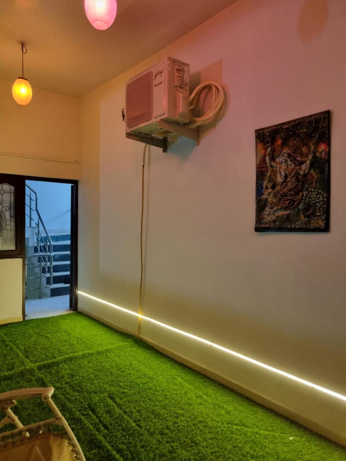 Leela Homestay Jabalpur - Lily - 2 Bhk Luxury Appartment Экстерьер фото